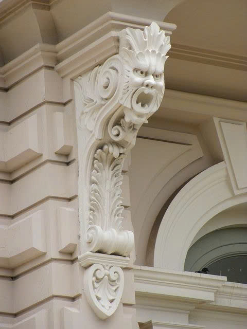 Con Sơn Đẹp Hình Rồng – Biểu Tượng Phong Thủy Và Sức Mạnh